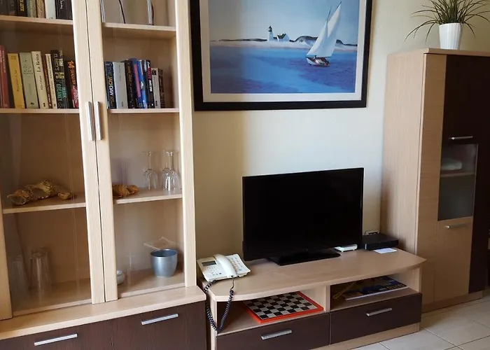 Toronjil Costa Del Silencio